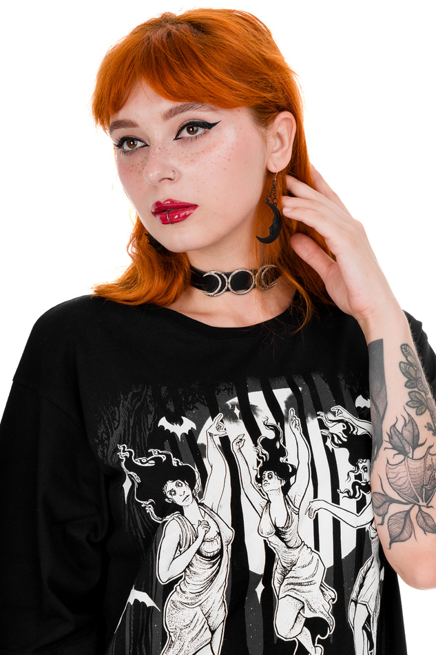 MOONLIGHT WITCHES OVERSIZED TSHIRT - Restyle