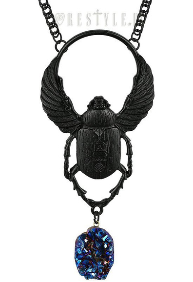 Gotycki czarny naszyjnik skarabeusz i kryształ "SCARAB NECKLACE" 