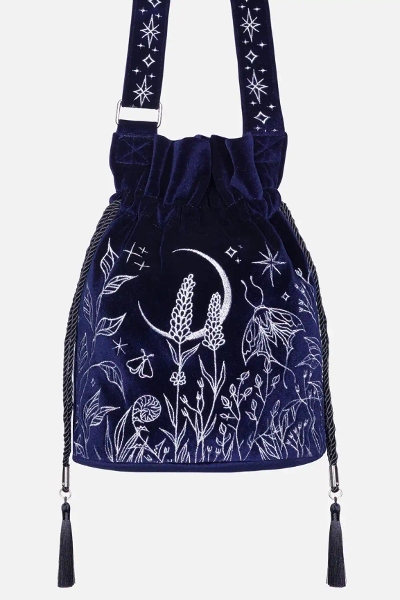 LUNAR ECLIPSE TASCHEN