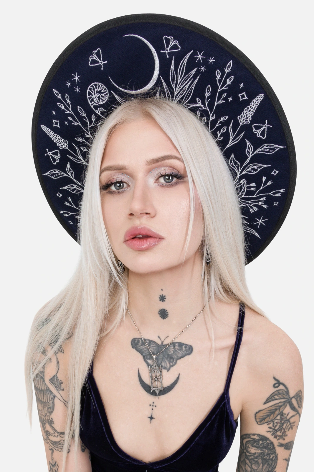 Restyle Gothic Forest Fern & Crescent Witch Wide Brim Wool Stiff Hat, 23 \