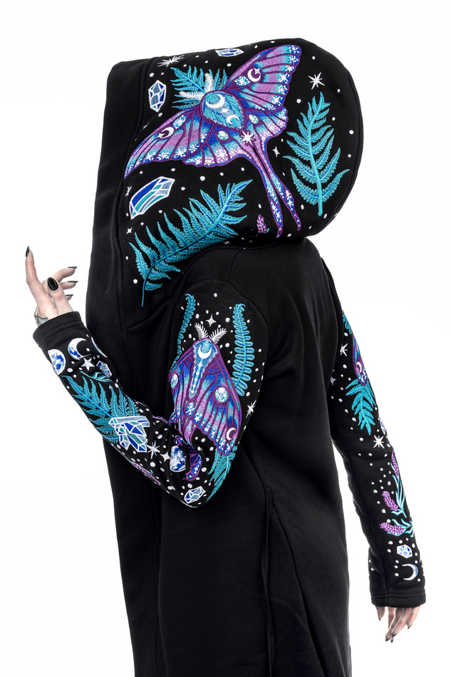 ENCHANTED FOREST HOODIE Bluza z haftem ćma i paproć