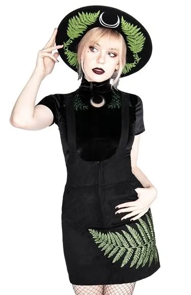 FERN SUEDE DRESS Schwarzes Hosenträgerkleid mit Farnblatt