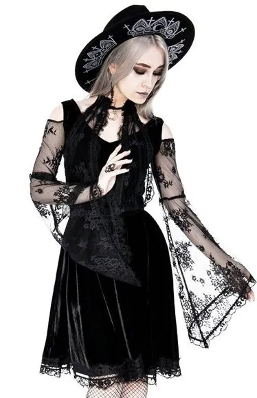 Gothic-Kleid aus mehrlagiger Spitze mit Mondsichel-Charme
